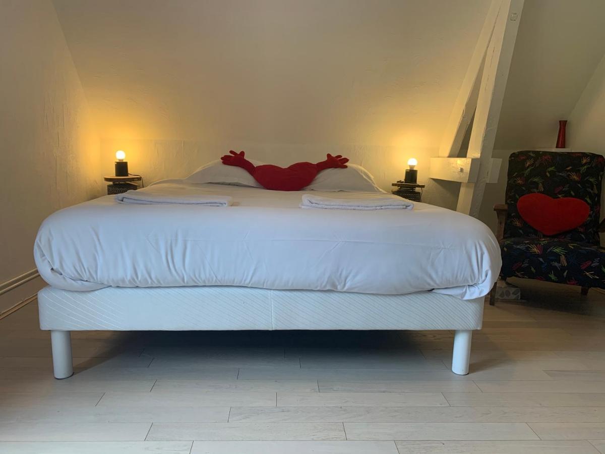 L'Albizia Appartement Seigy Buitenkant foto